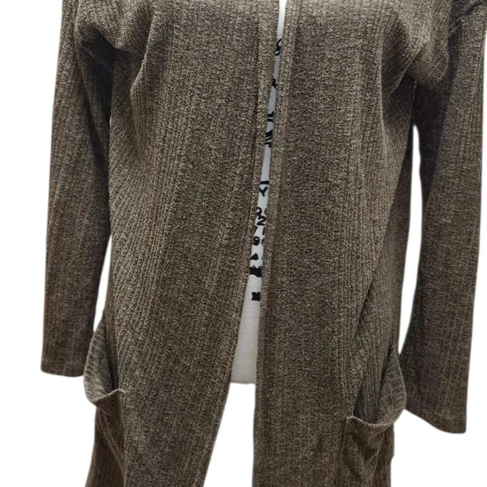 LG/XL Cardigan - Picture 2 of 3